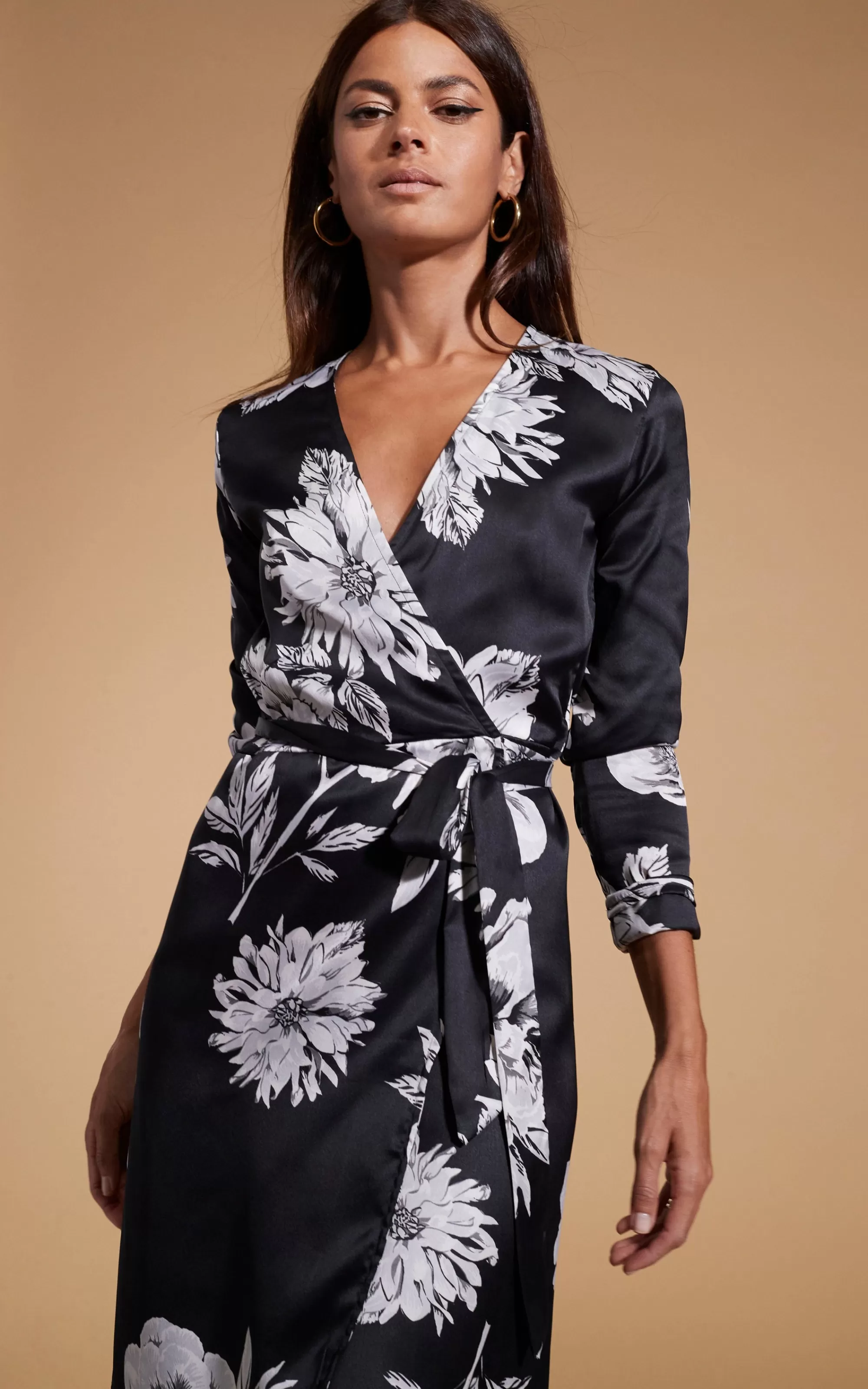 Dresses>Dancing Leopard Yondal Dress In Black & White Peony